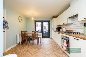 Photo 14- click for photo gallery